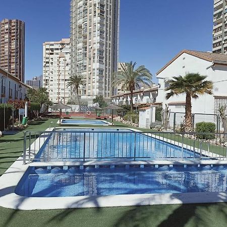 2 Bedroom Townhouse In Beautiful Gated Complex Benidorm Dış mekan fotoğraf