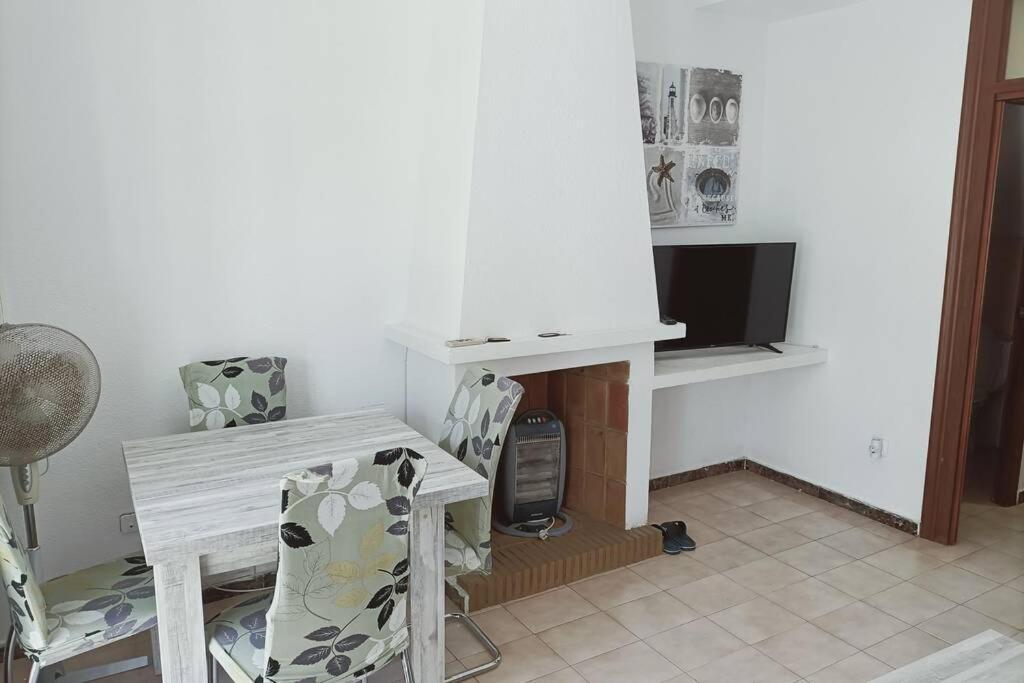 2 Bedroom Townhouse In Beautiful Gated Complex Benidorm Dış mekan fotoğraf