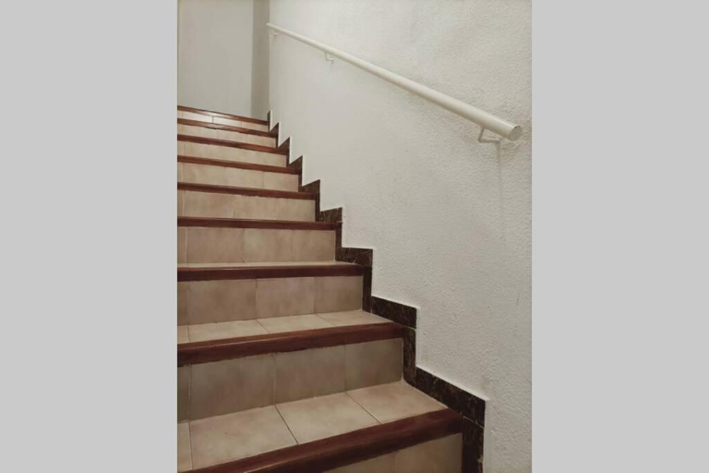 2 Bedroom Townhouse In Beautiful Gated Complex Benidorm Dış mekan fotoğraf